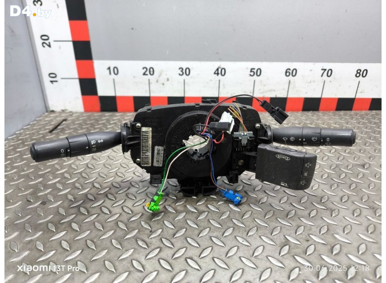 Переключатель подрулевой (стрекоза) к Renault Megane undefined г.