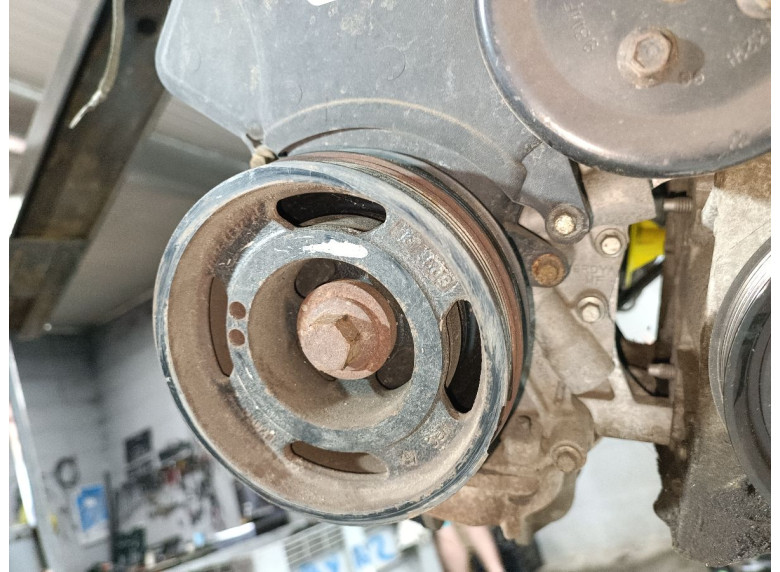 Шкив коленвала к Шкив коленвала к Volvo C30 undefined г. C30