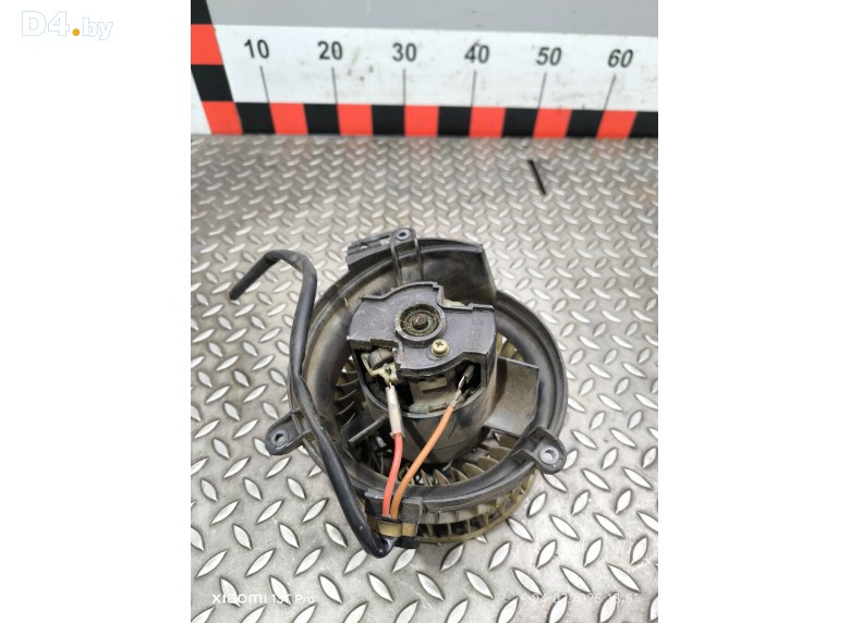 Моторчик печки к Mercedes EW124 undefined г.