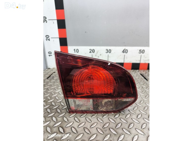 Фонарь крышки багажника левый к Volkswagen Golf undefined г.