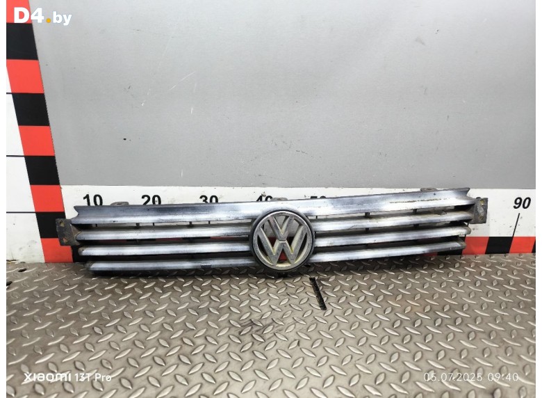 Решетка радиатора к Volkswagen Polo undefined г.