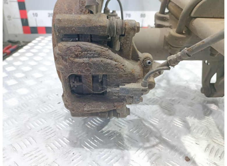 Суппорт задний правый к Mercedes Sprinter, 2010г.