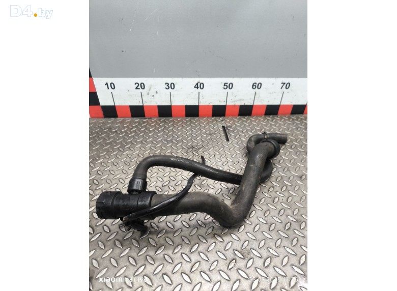Патрубок радиатора к Volkswagen Passat undefined г.