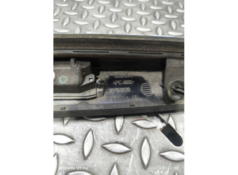Накладка подсветки номера к Volvo V50, 2010г.