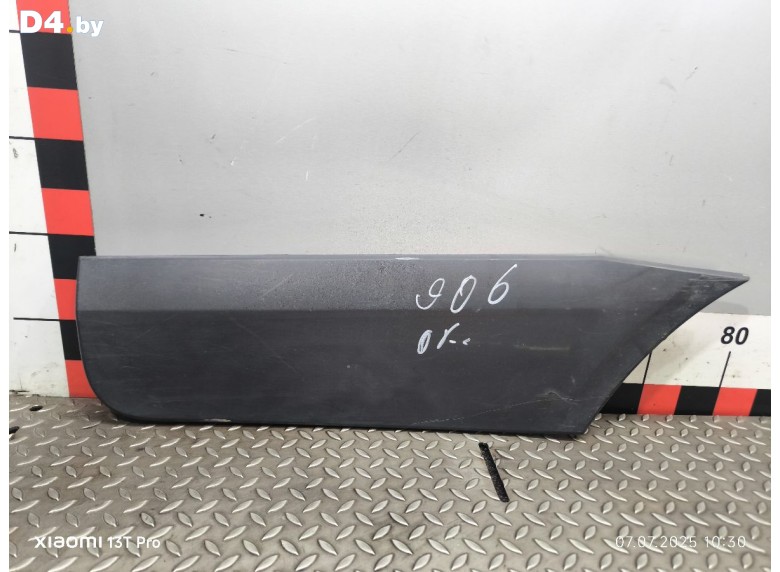 Молдинг (накладка кузовная) к Volkswagen Crafter undefined г.