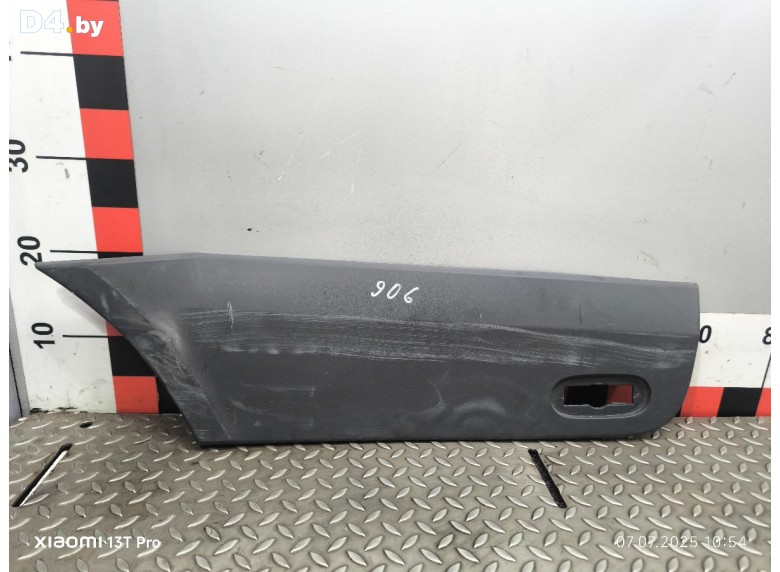 Молдинг (накладка кузовная) к Volkswagen Crafter undefined г.