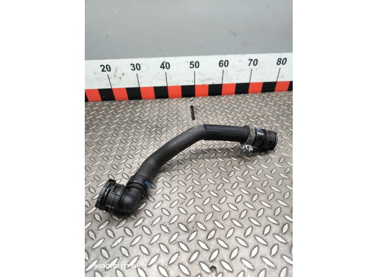 Патрубок радиатора к Peugeot 3008