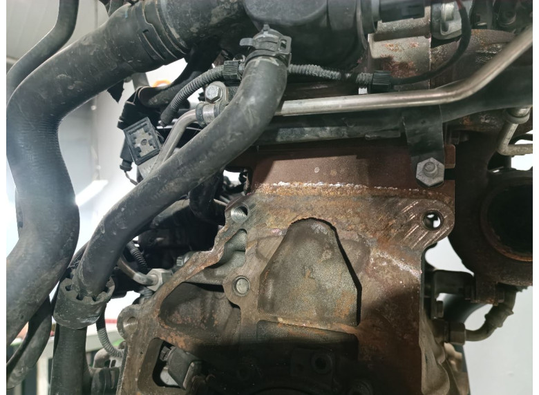 Масляная трубка турбины к Volkswagen Passat, 2006г.