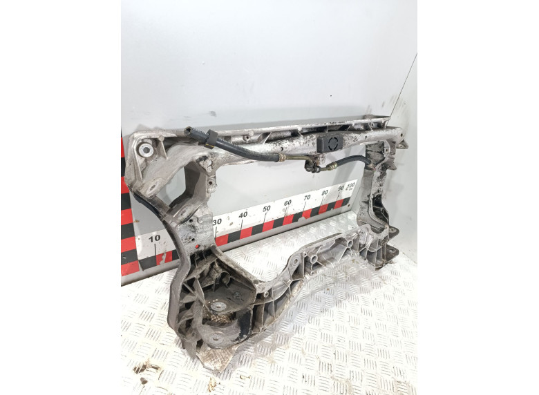 Балка подвески передняя (подрамник) к Mercedes C W203, 2007г.