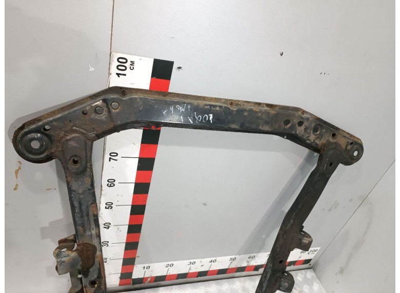 Балка подвески передняя (подрамник) к Балка подвески передняя (подрамник) к Dacia Logan undefined г. Logan