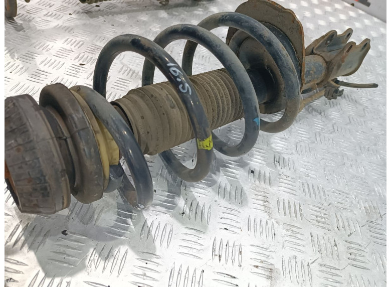 Пружина передняя к Mercedes Vito W639, 2006г.