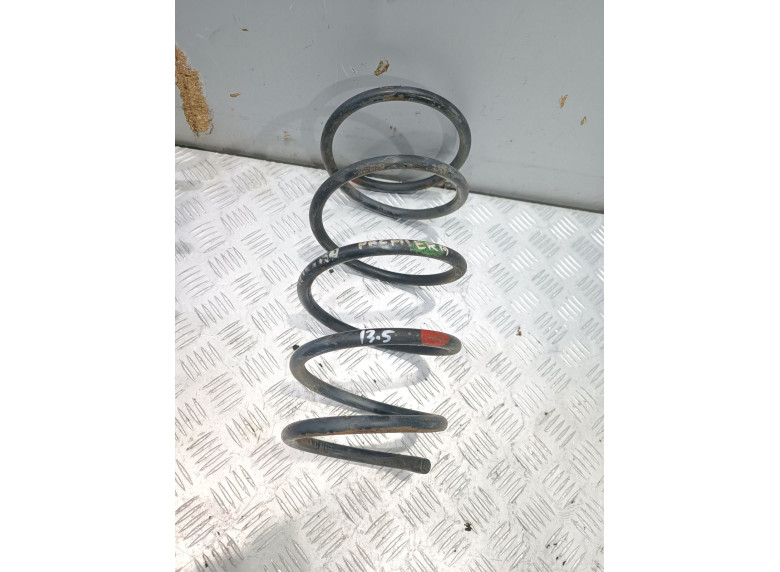 Пружина передняя к Nissan Primera