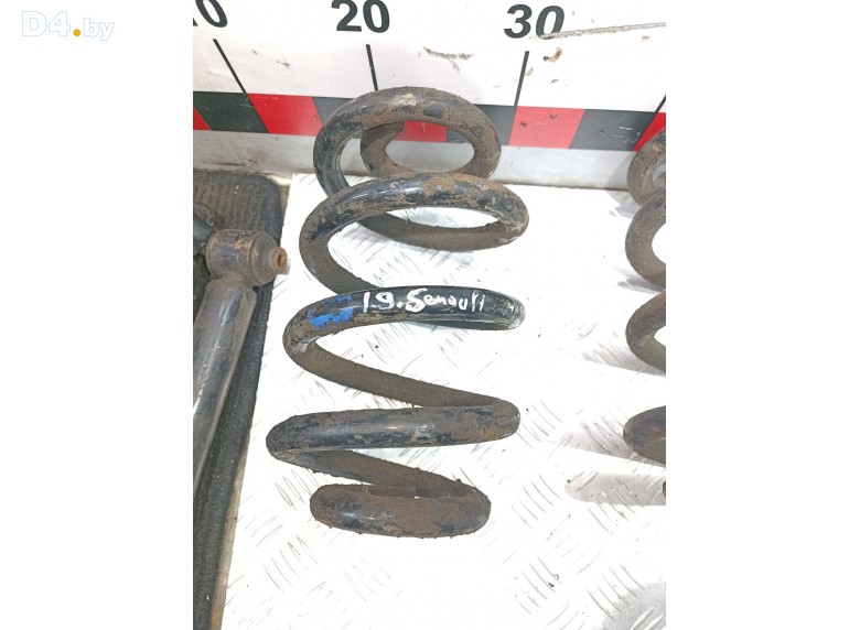 Пружина передняя к Opel Movano undefined г.