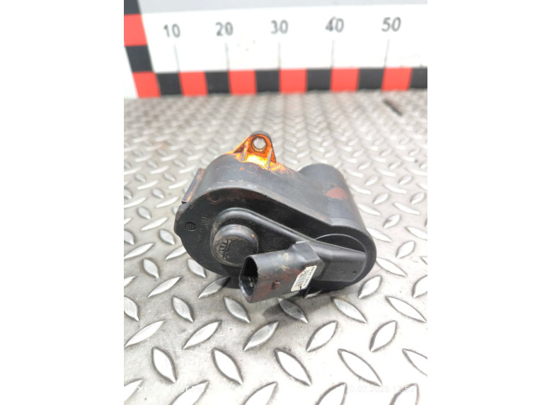 Суппорт задний левый к Volkswagen Passat, 2008г.