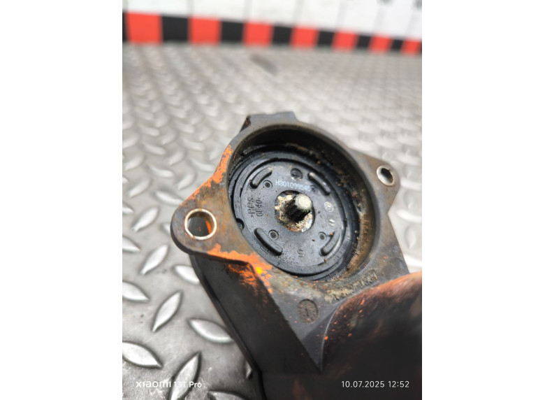 Суппорт задний левый к Volkswagen Passat, 2008г.