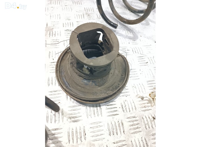 Опора амортизатора нижняя (чашка) к Renault Espace undefined г.