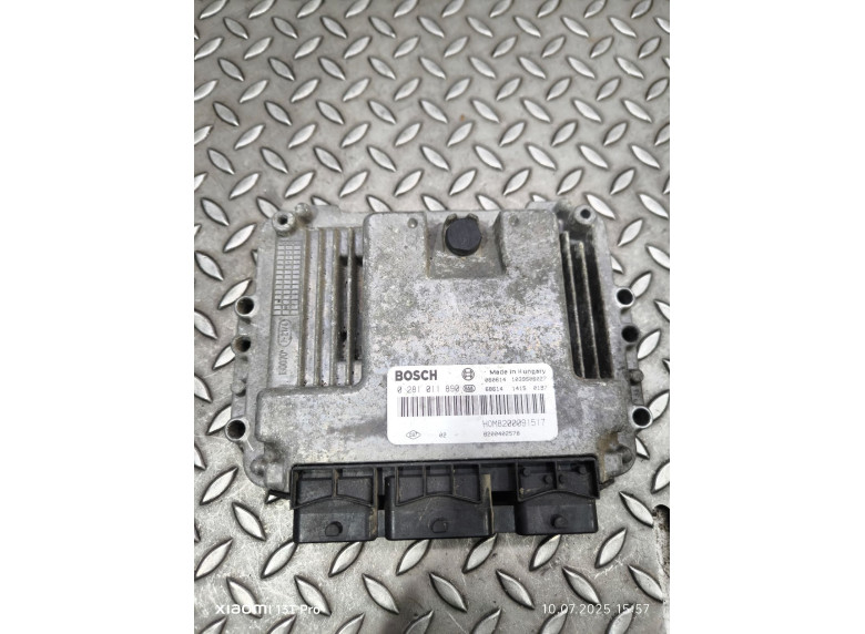 Блок управления двигателем к Opel Vivaro, 2005г.