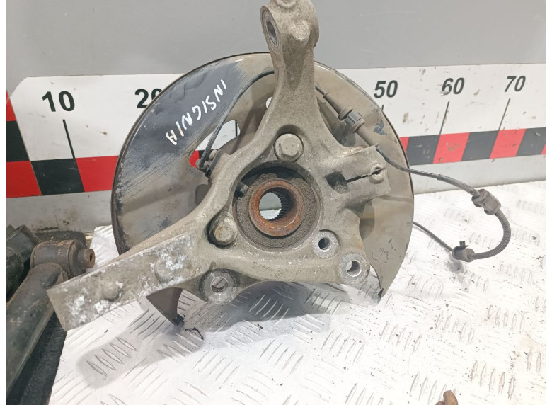 Кулак поворотный правый к Opel Insignia, 2010г.