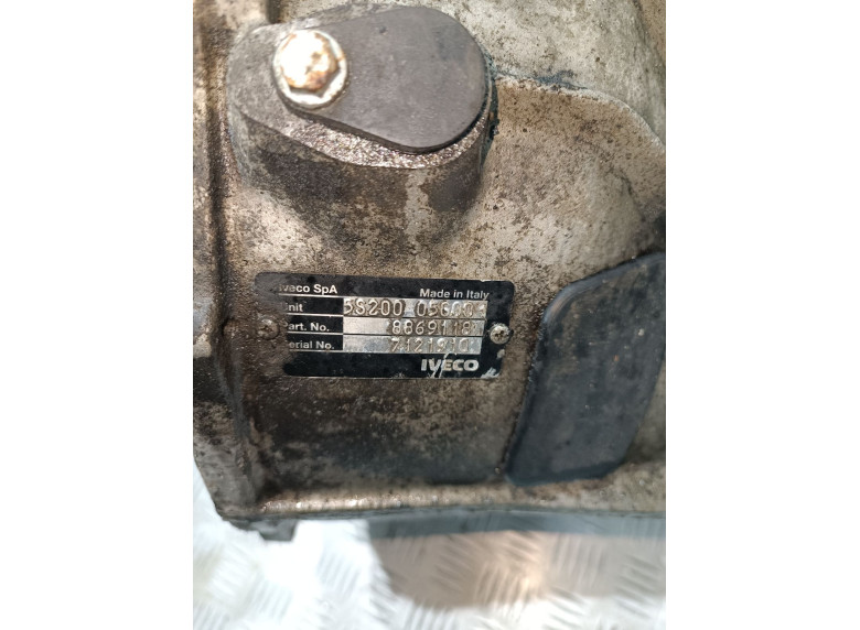 КПП механическая (МКПП) к Iveco Daily, 2004г.