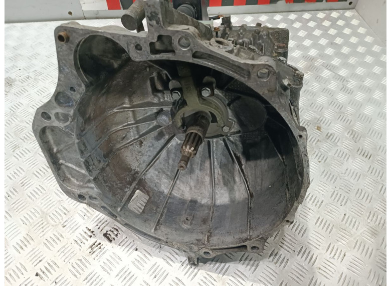 КПП механическая (МКПП) к Iveco Daily, 2004г.