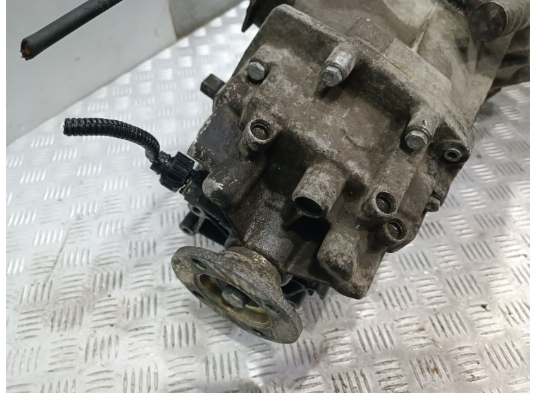 КПП механическая (МКПП) к Iveco Daily, 2004г.