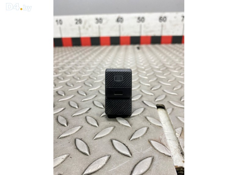 Кнопка обогрева заднего стекла к Volkswagen Transporter undefined г.