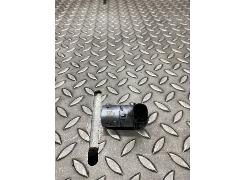 Датчик парктроника к Mercedes B W245, 2008г.