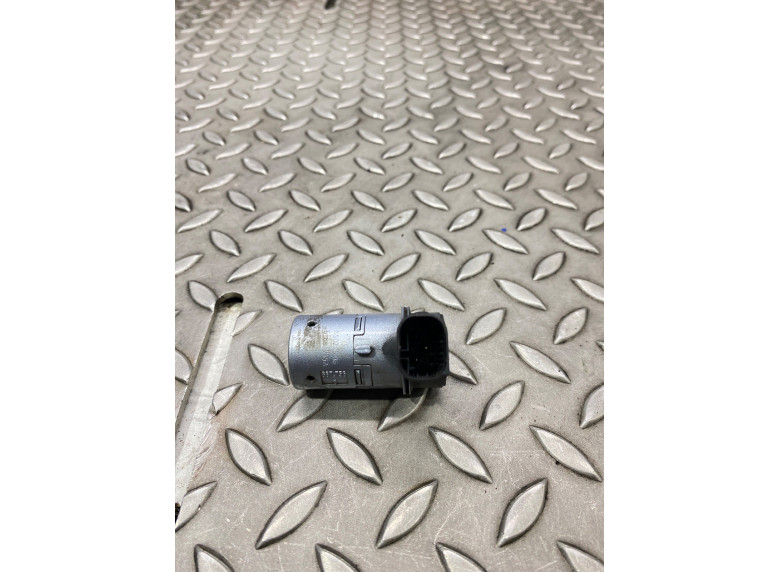 Датчик парктроника к Mercedes B W245, 2008г.