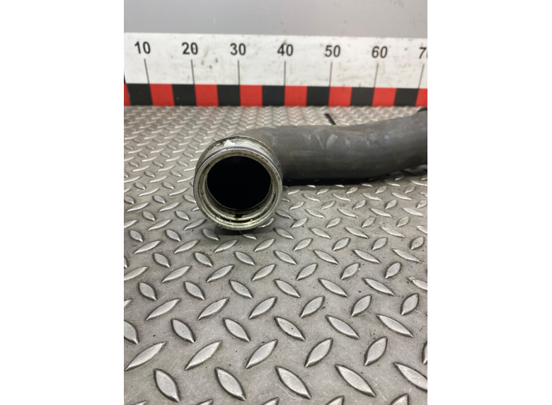 Патрубок интеркулера к Volkswagen Passat, 2006г.