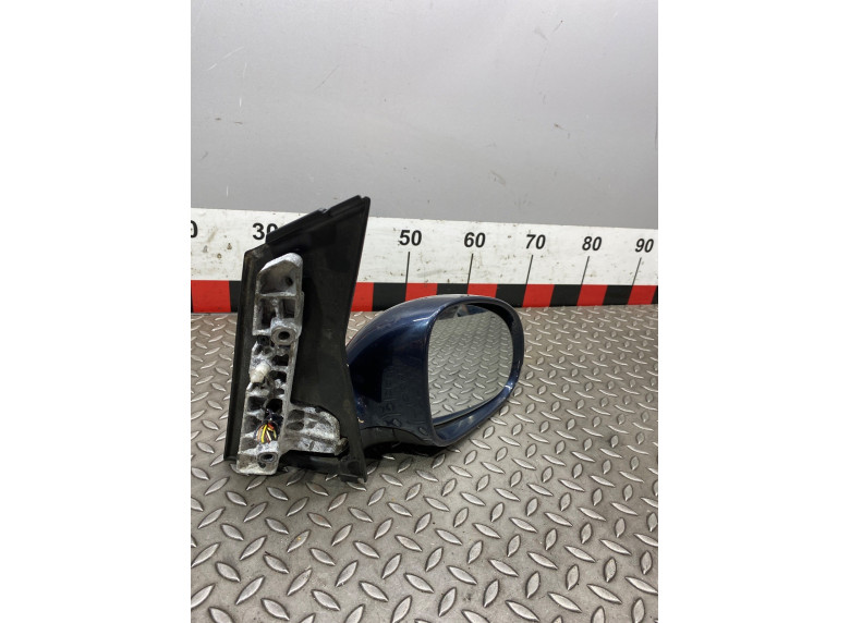 Зеркало наружное правое к Volkswagen Golf Plus, 2006г.