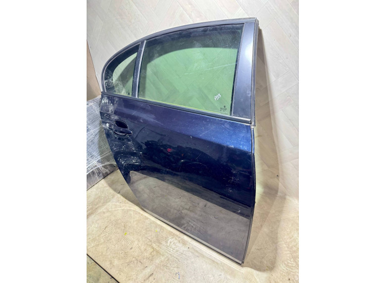 Дверь задняя правая к BMW 5 E60/E61, 2005г.