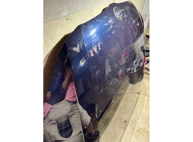 Капот к BMW 5 E60/E61, 2005г.