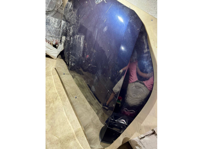 Капот к BMW 5 E60/E61, 2005г.