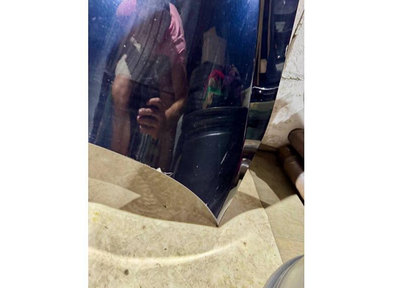 Капот к BMW 5 E60/E61, 2005г.