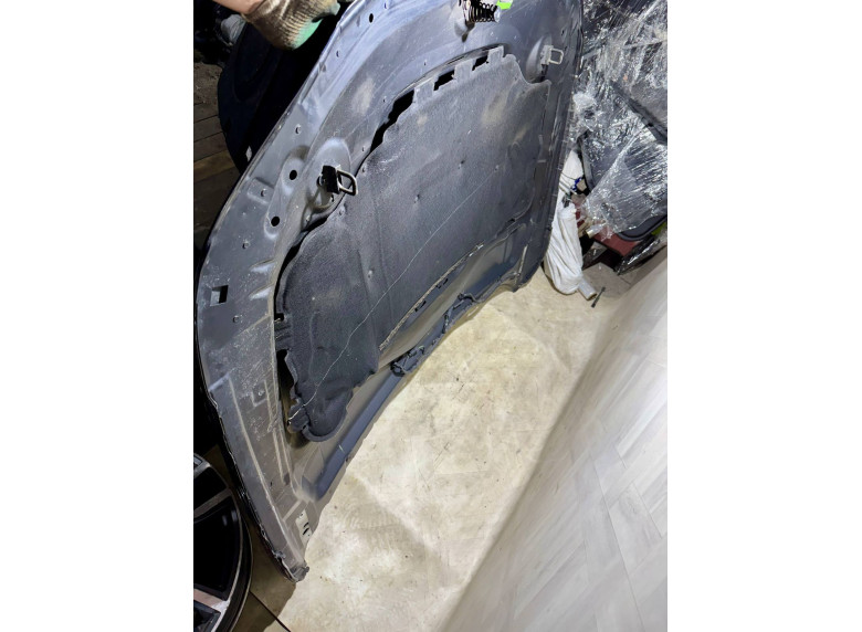 Капот к BMW 5 E60/E61, 2005г.