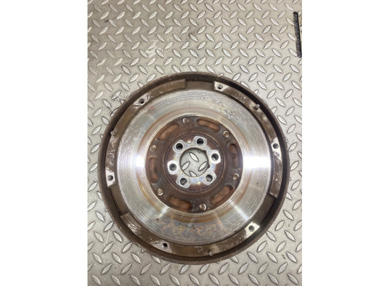 Комплект сцепления к Volkswagen Passat, 1998г.