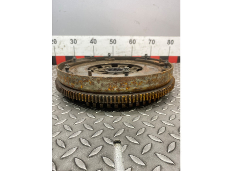 Маховик к Mercedes C W203, 2006г.