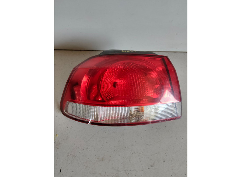 Фонарь задний левый к Volkswagen Golf, 2011г.