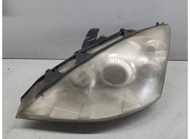 Фара левая к Ford Focus