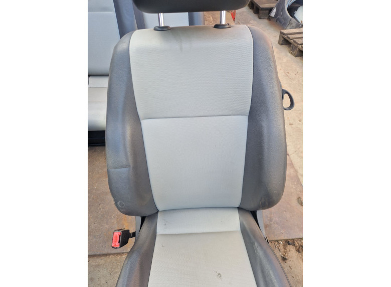 Салон (комплект сидений) к Volkswagen Caddy, 2014г.