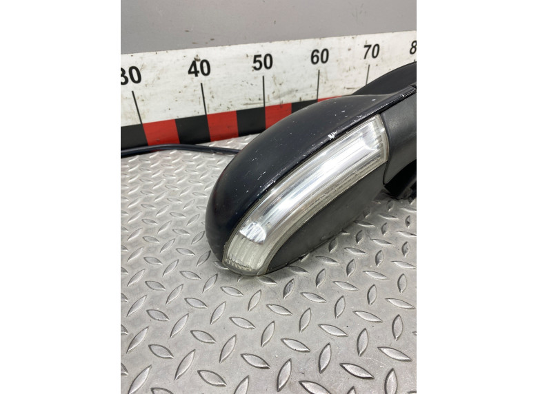 Зеркало наружное правое к Volkswagen Golf, 2007г.