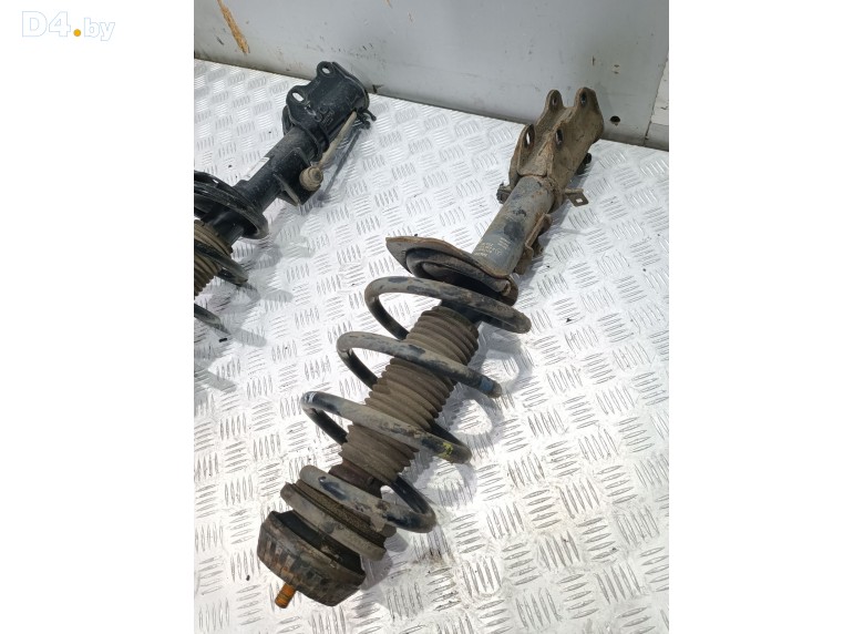 Амортизатор передний к Mercedes VitoW639 undefined г.