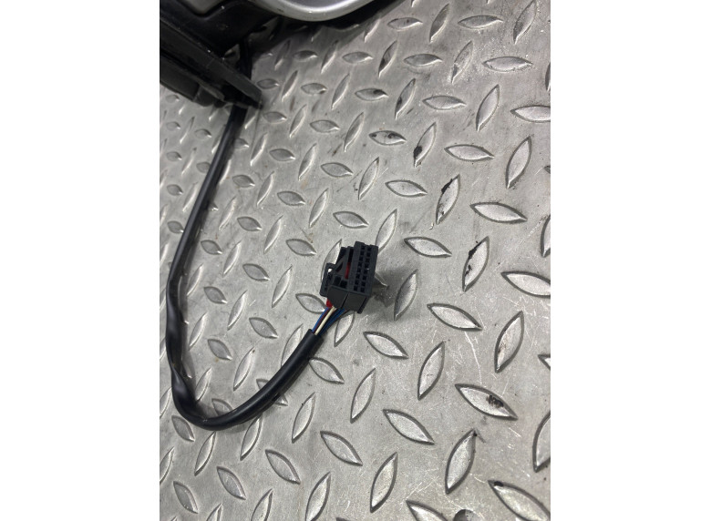 Зеркало наружное правое к Volkswagen Golf, 2005г.