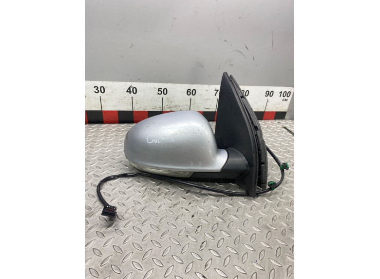 Зеркало наружное правое к Volkswagen Golf, 2005г.