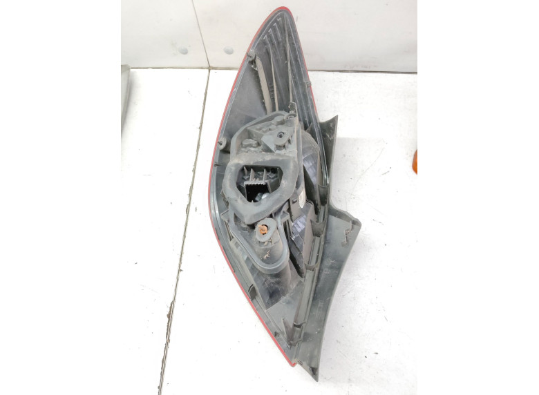 Фонарь задний правый к Opel Corsa, 2008г.