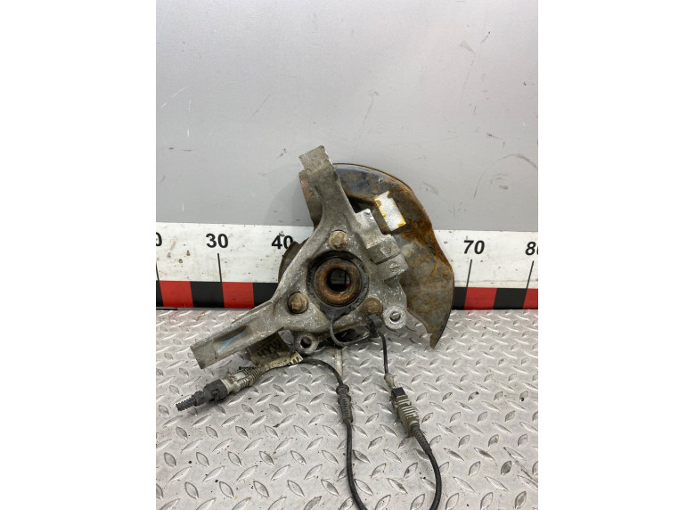 Ступица передняя правая к Opel Vectra, 2004г.