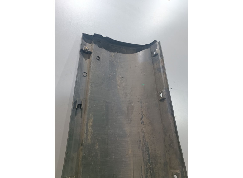 Молдинг крыла заднего левого к Iveco Daily, 2005г.