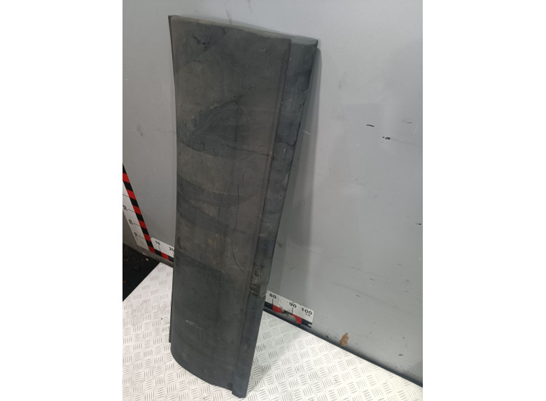 Молдинг крыла заднего левого к Iveco Daily, 2005г.