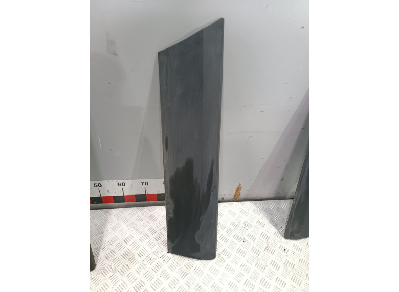 Молдинг двери передней левой к Mercedes Sprinter, 2007г.