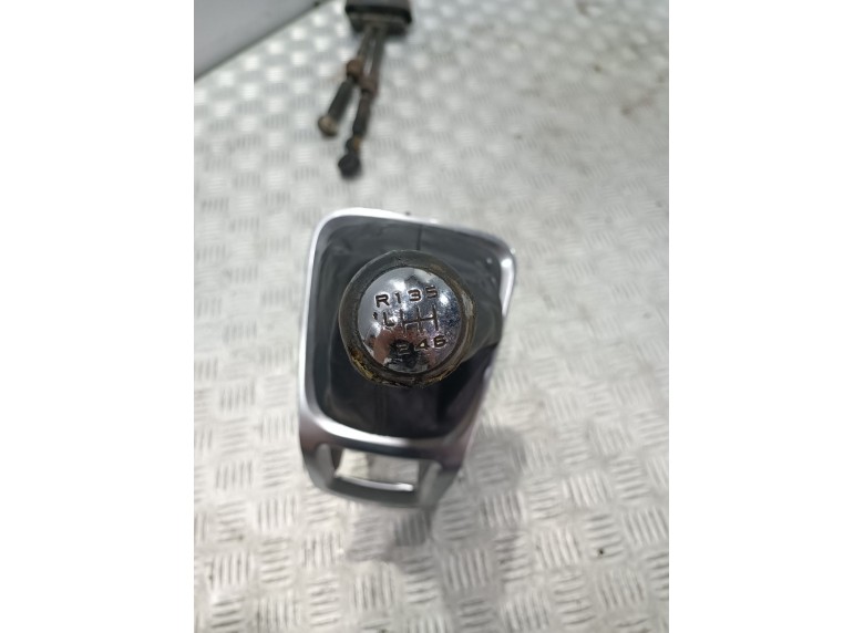 Кулиса к Кулиса к Peugeot 5008 undefined г. 5008